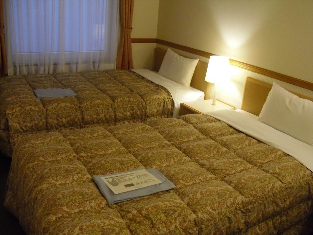 Toyoko Inn Tokyo Akiba Asakusabashi-Eki Higashi-Guchi Bagian luar foto