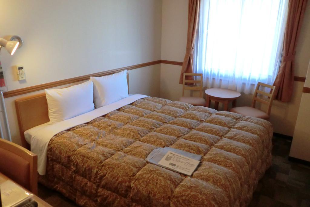 Toyoko Inn Tokyo Akiba Asakusabashi-Eki Higashi-Guchi Bagian luar foto